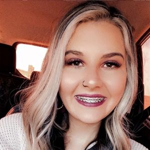 Meet your Posher, Destri